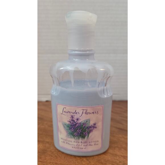 Bath & Body Works Lavender Flowers Body Lotion *Read Description*